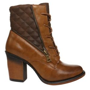 Pierre Dumas Chuncky Heel Booties